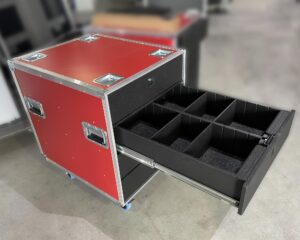 Dutycases_flightcases_Ladencase_enkel_4-vdg_rood