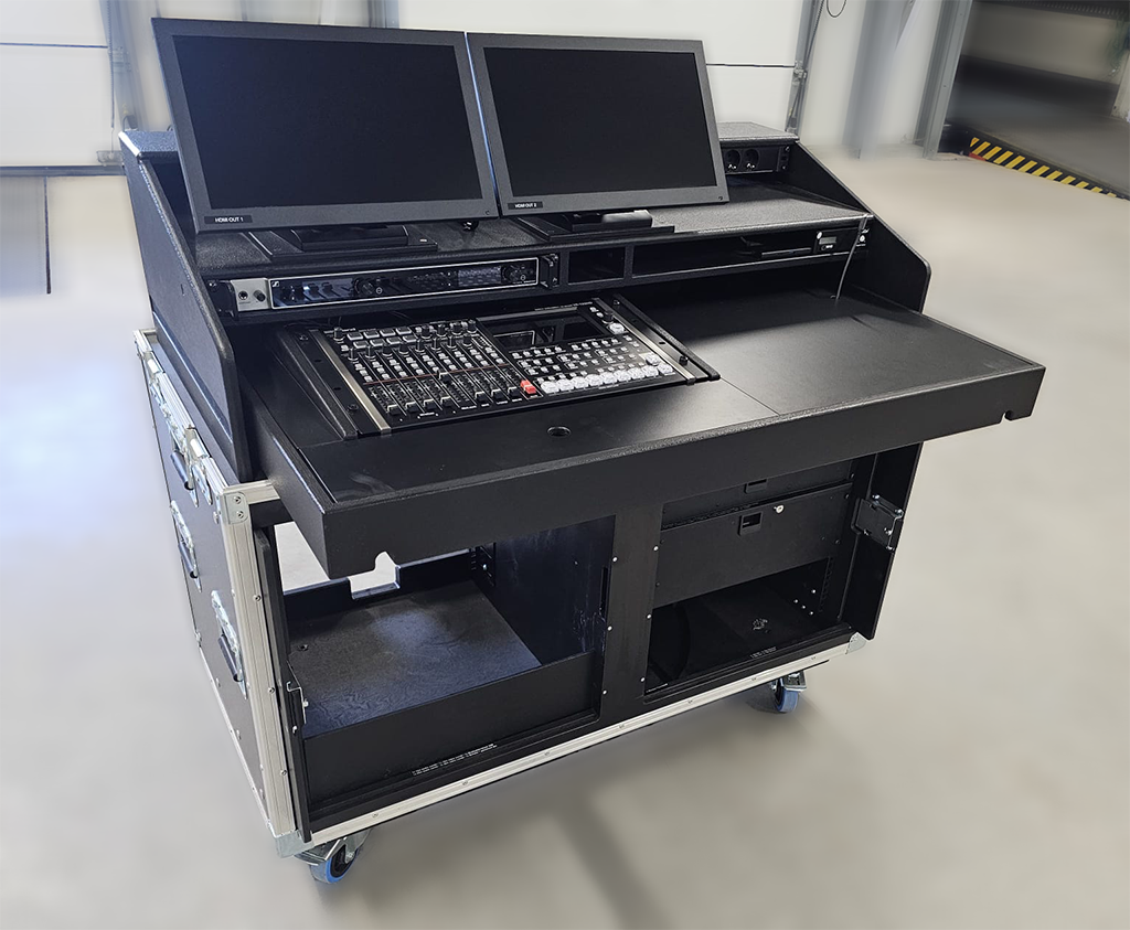 8. Dutycases_actie_av_regiedesk_compact-3 Dutycases_flightcases_AV-regiedesk_compact-all-in_open