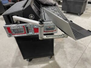 Dutycases_flightcases_Mixercase_3-delig_Yamaha-DM&-EX-met-'special-feature'