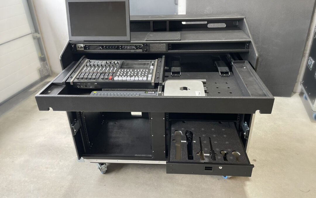 AV Regiedesk MEGA compact!
